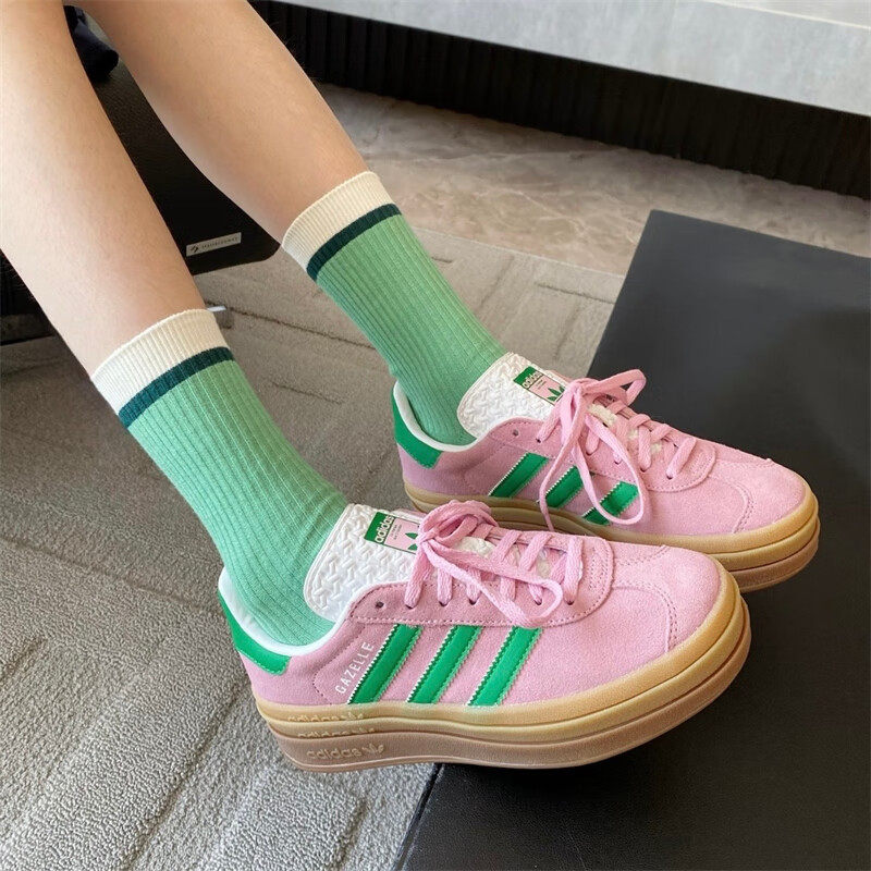 Adidas Shoes Samba - أحذية رياضية نسائية من أديداس IE0420