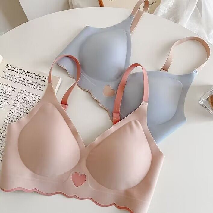 حمالة صدر غير مرئية غير مرئية  - مراجعة Bralette Triangle Set وسعره